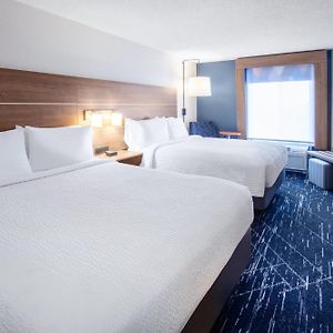 Standard Room Two Queen Beds